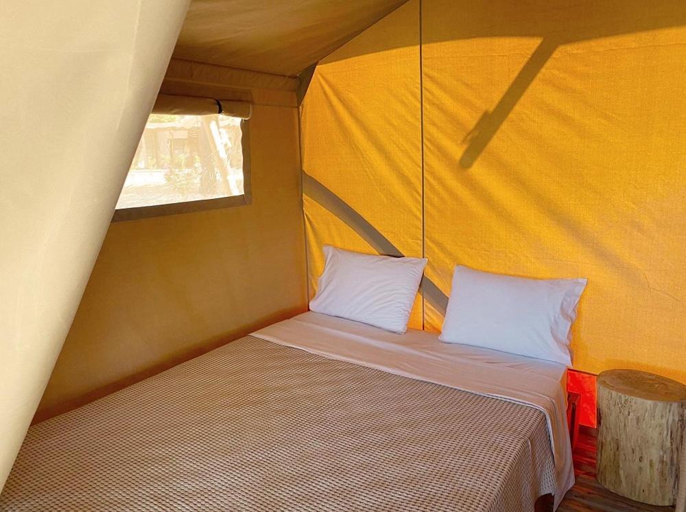 Mareleon Camping Ofrínion Exterior photo