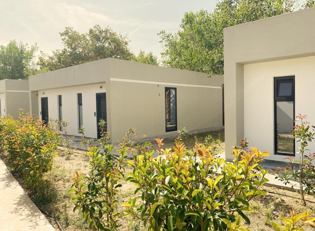Mareleon Camping Ofrínion Exterior photo
